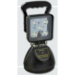 Lampa patrata - lumina de lucru cu 5 LED-uri, Acumulator si magnet Lampa patrata - lumina de lucru cu 5 LED-uri, Acumulator si magnet